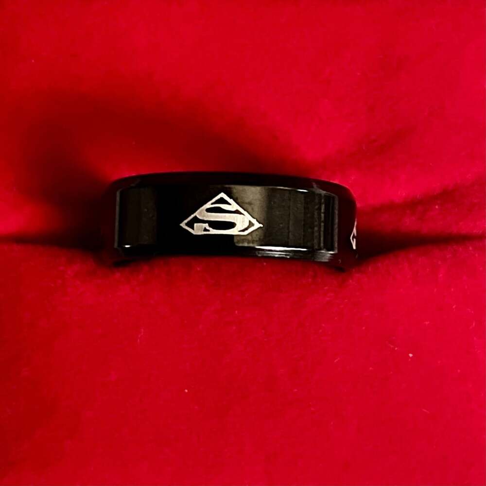 DC Comics Superman Black Stainless Steel 6mm Band Ring Unisex Size 9